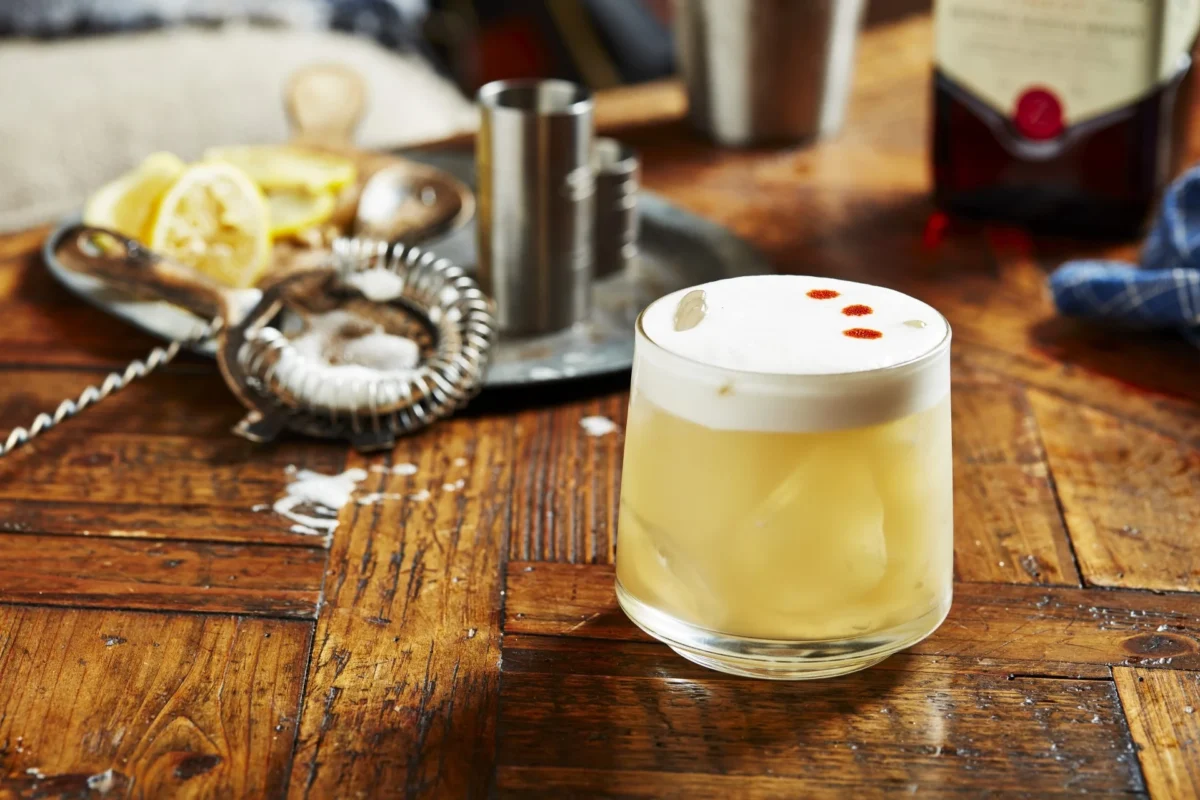 whisky sour drink 1 1