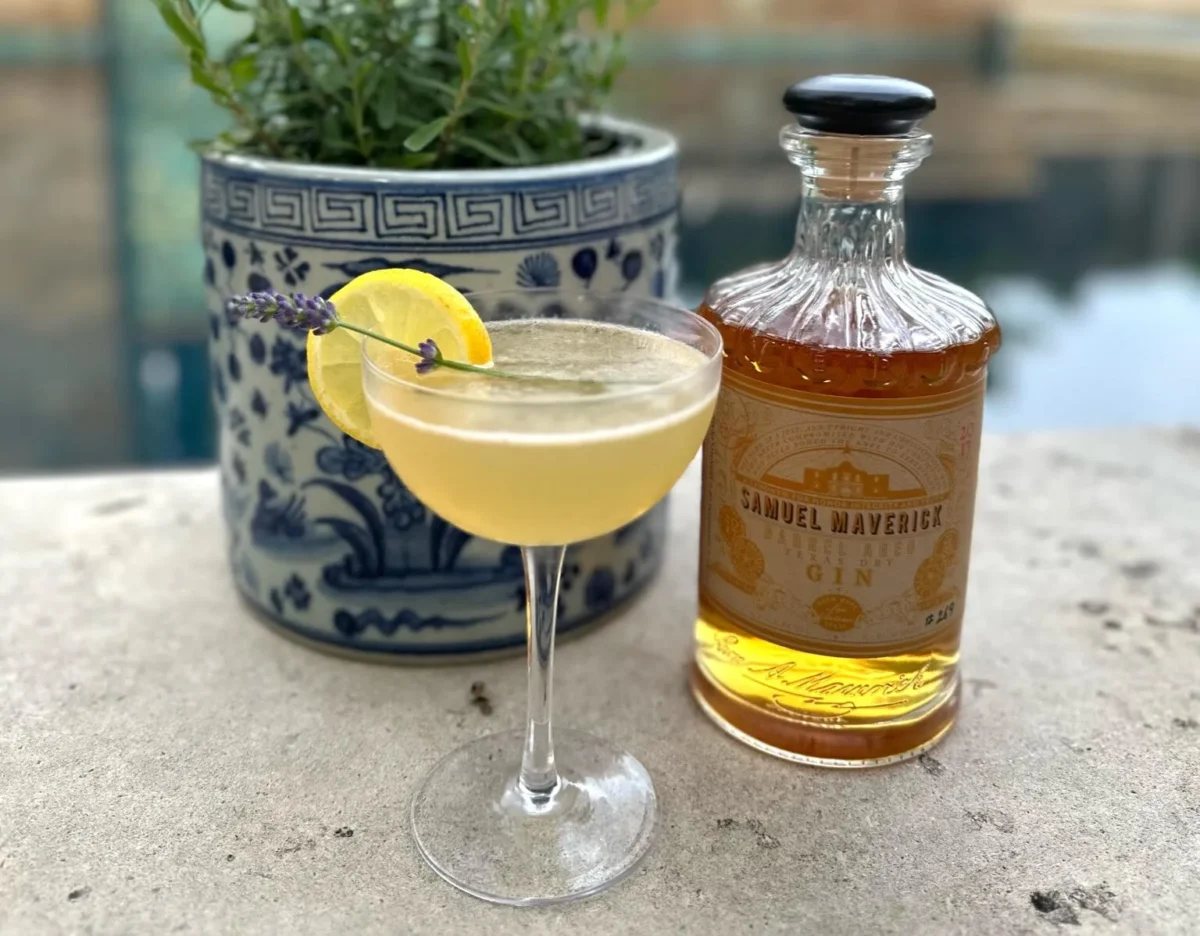 cocktail bees knees